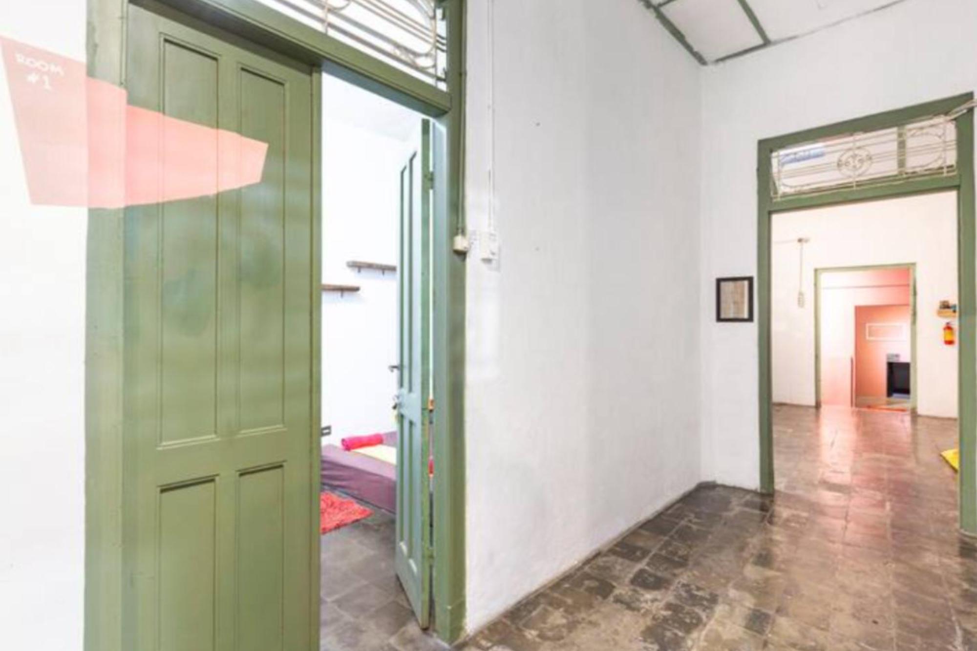 Yogyakarta Bnb Malioboro Quarto foto
